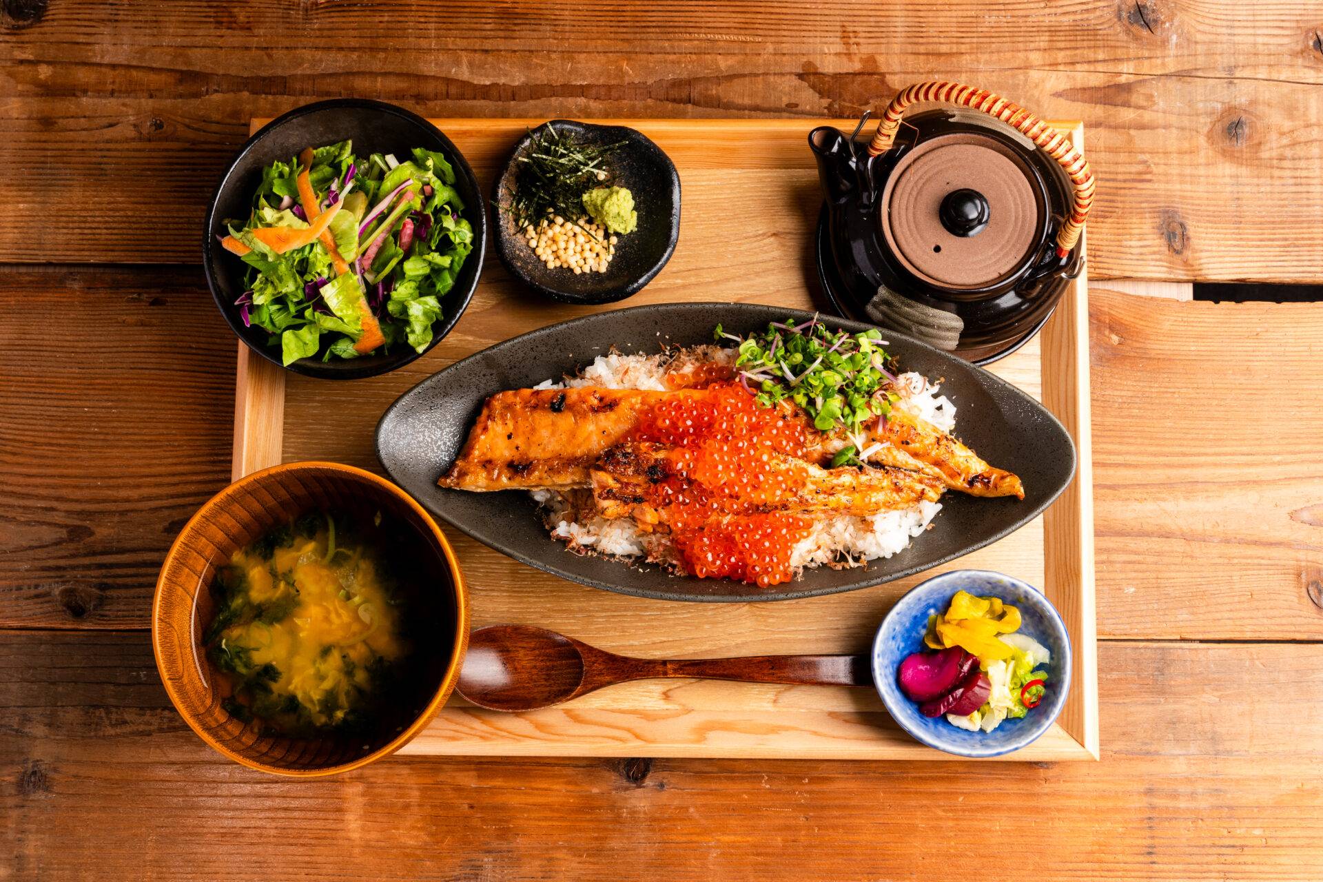 炭火焼魚「火ノ膳」人気の理由とは？おすすめ定食と評判を徹底検証