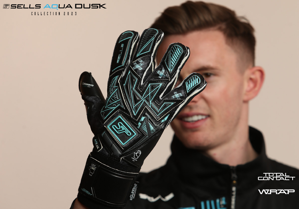 雨の死闘を支配する守護神へ！セルスが誇る究極グリップの真価