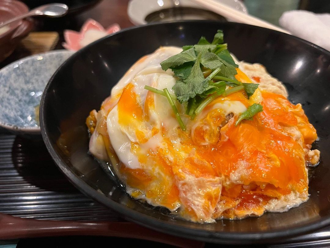 新宿御苑ランチ2026最新！絶景カフェと持ち込みルール徹底解説