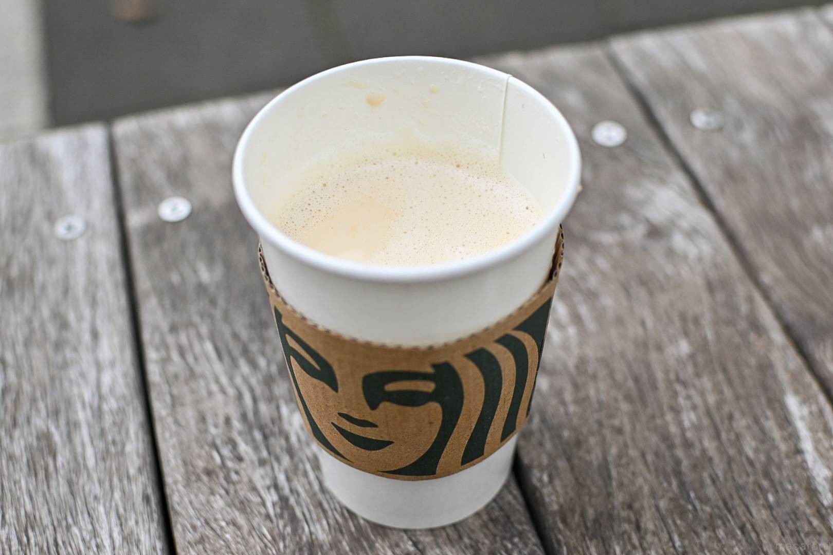 スタバのブレベミルクとは？黄金比率の正体と超濃厚カスタム術