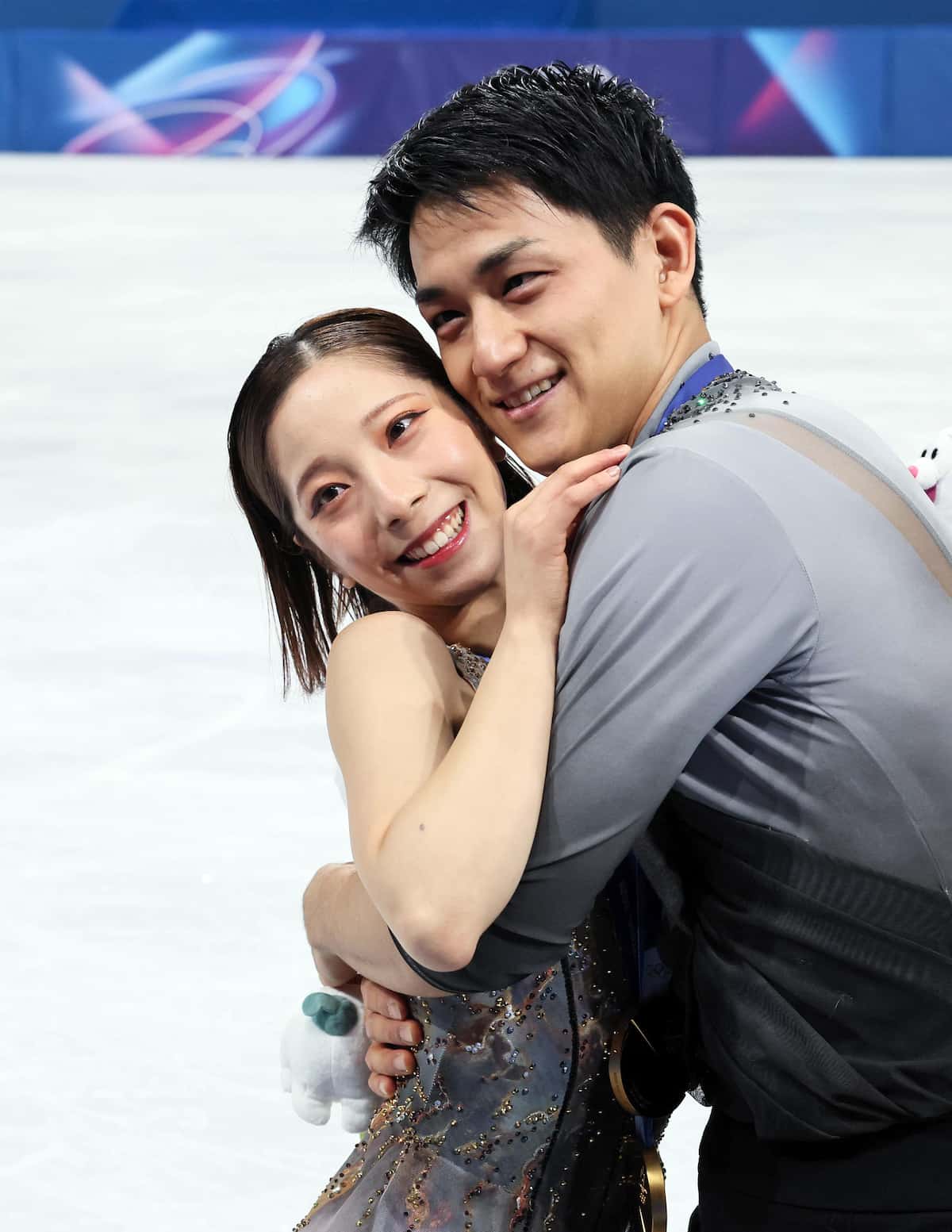 りくりゅうペアは付き合ってる？結婚の噂とハグの真相【2026最新】