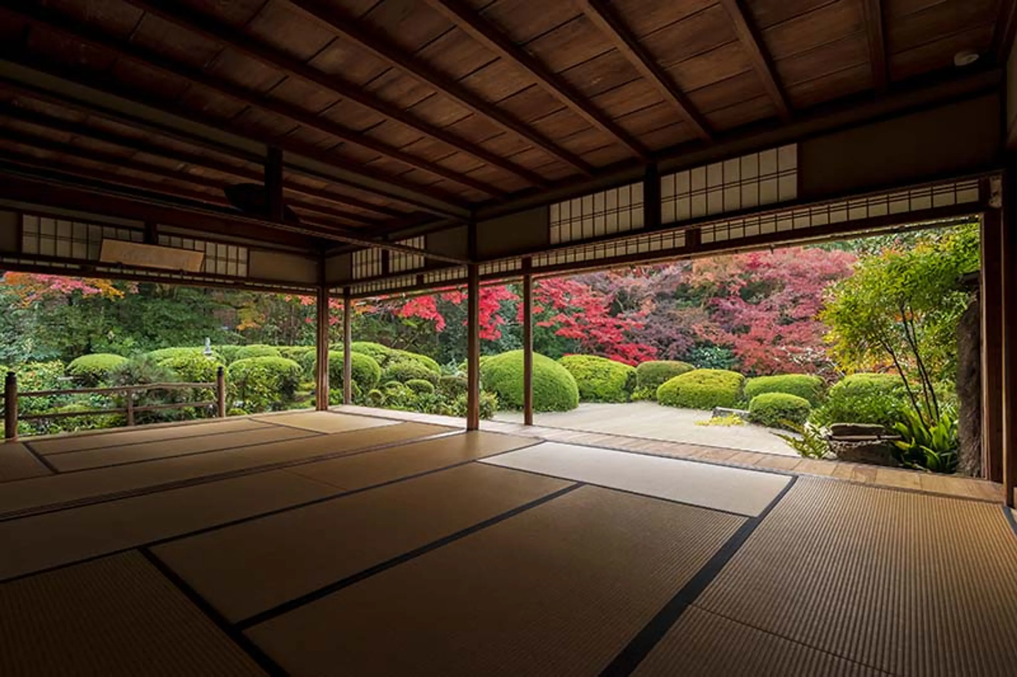 詩仙堂丈山寺の完全ガイド｜庭園とししおどしの歴史から混雑対策まで