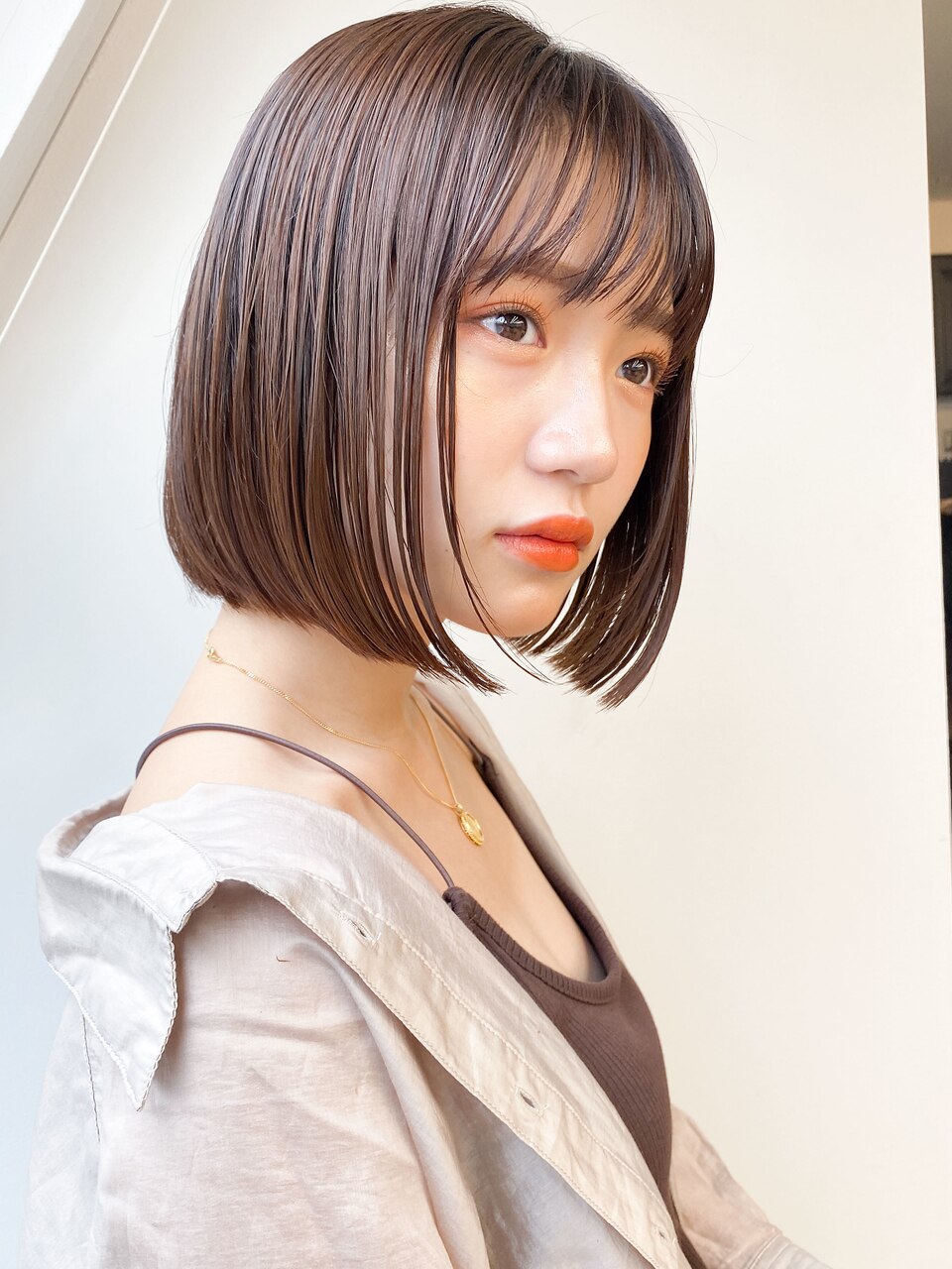 面長に似合うボブ2026年最新版！失敗しない黄金比と小顔オーダー術