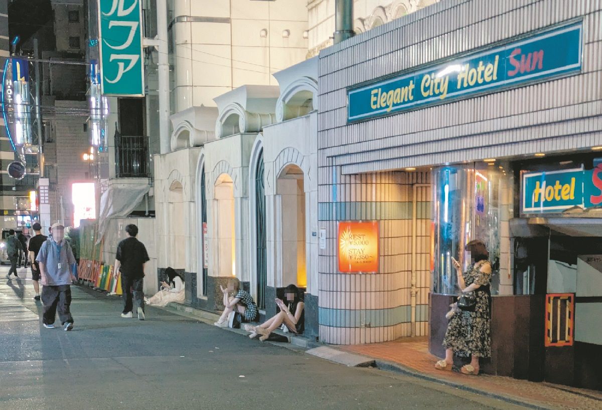 大久保公園の夜はやばい？2026年最新の治安と立ちんぼ摘発の真相