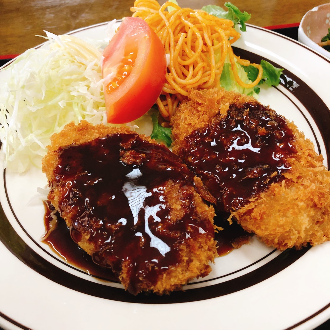 前橋・鈴や食堂が愛され続ける秘密｜看板カツ丼と混雑回避の最新情報