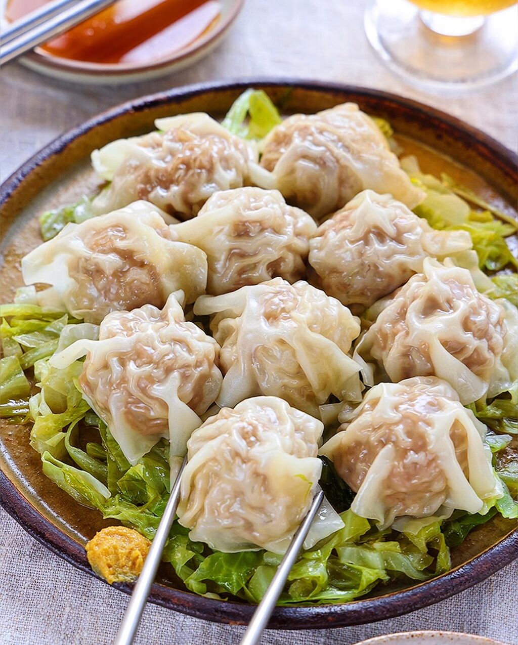 フライパンで簡単シュウマイ！失敗知らずの蒸し技と極上時短レシピ