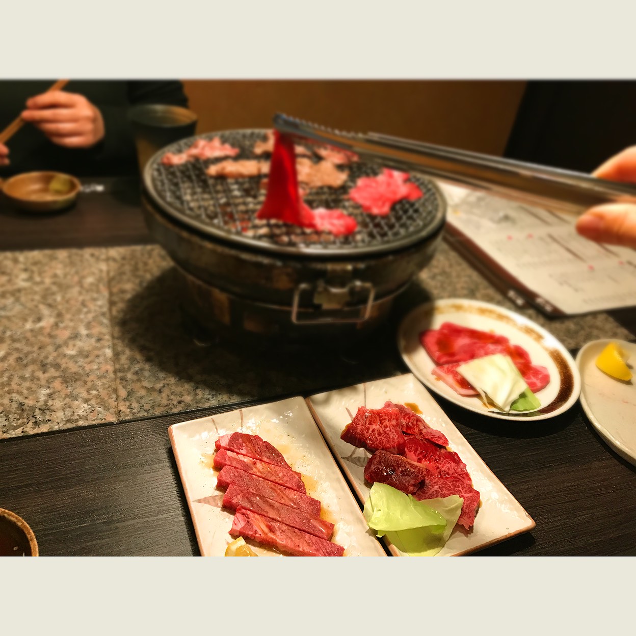 炭七輪のはな牛徳島店の評判は？話題の絶品焼肉と実態を徹底取材