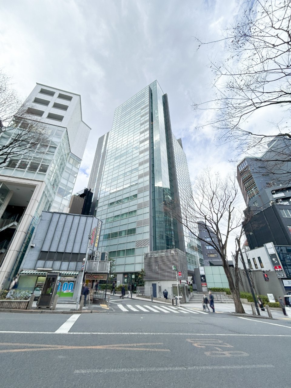 渋谷E・スペースタワーの全貌｜最新テナントと展望ランチ完全ガイド