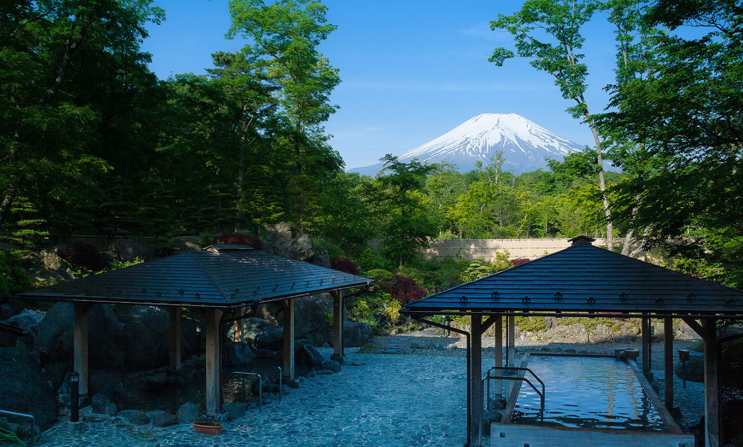 紅富士の湯の魅力と絶景露天風呂！割引クーポンや混雑回避を完全網羅