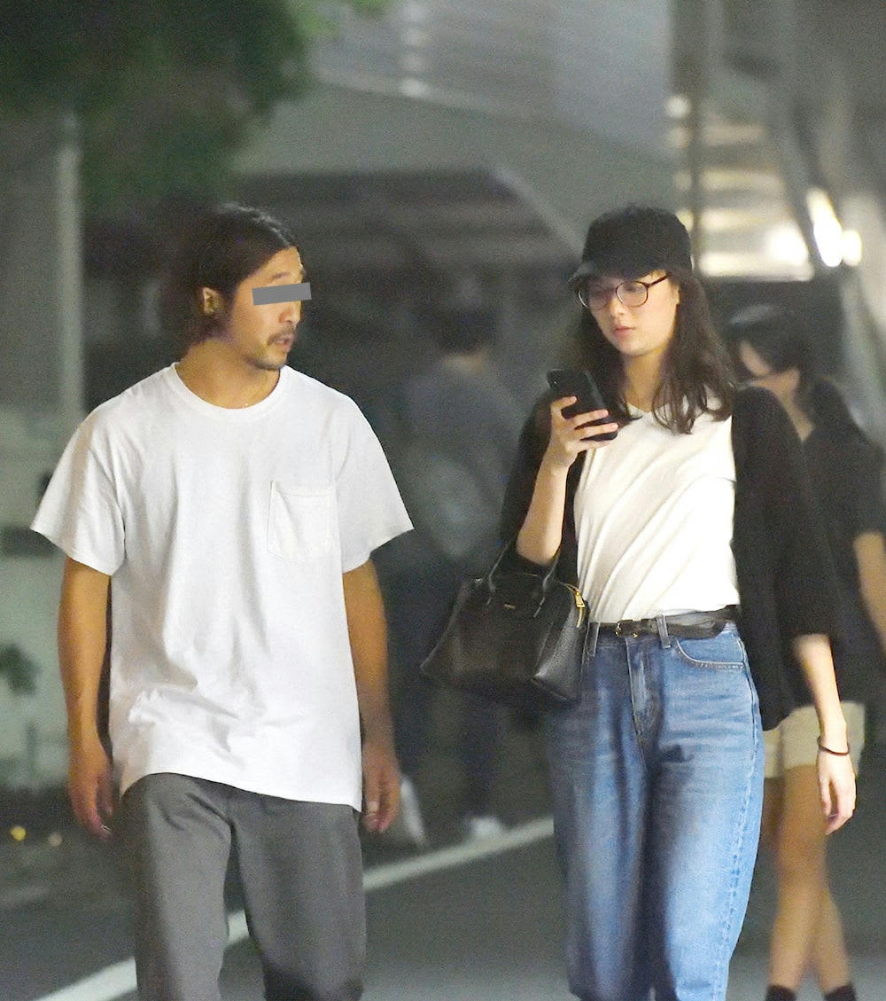 新川優愛の夫は誰？ロケバス婚の真相と2026年現在の夫婦仲