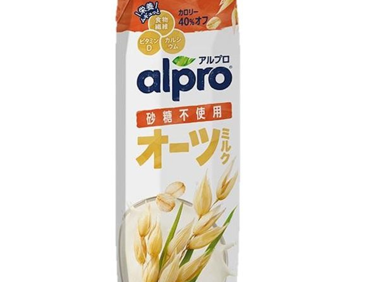 オーツミルクとは？牛乳・豆乳との違いや太る噂の真相を徹底解説