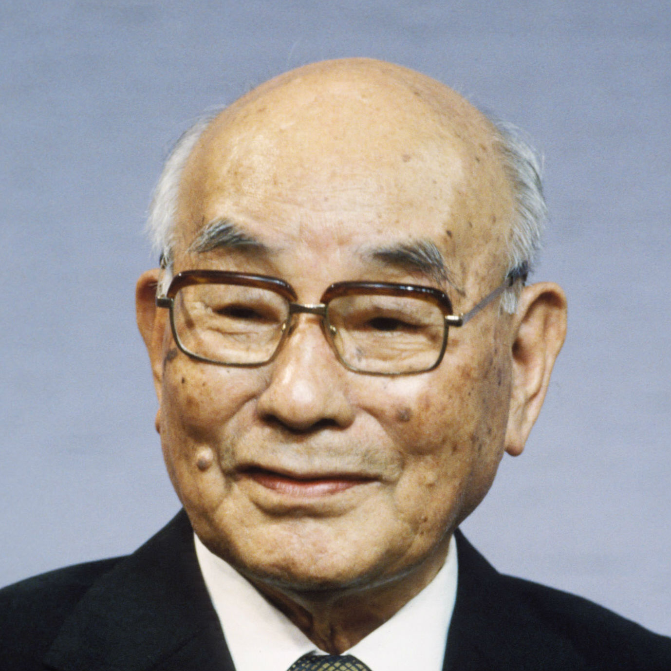 土光敏夫の生涯と行動哲学｜東芝再建とメザシの真実を徹底解説