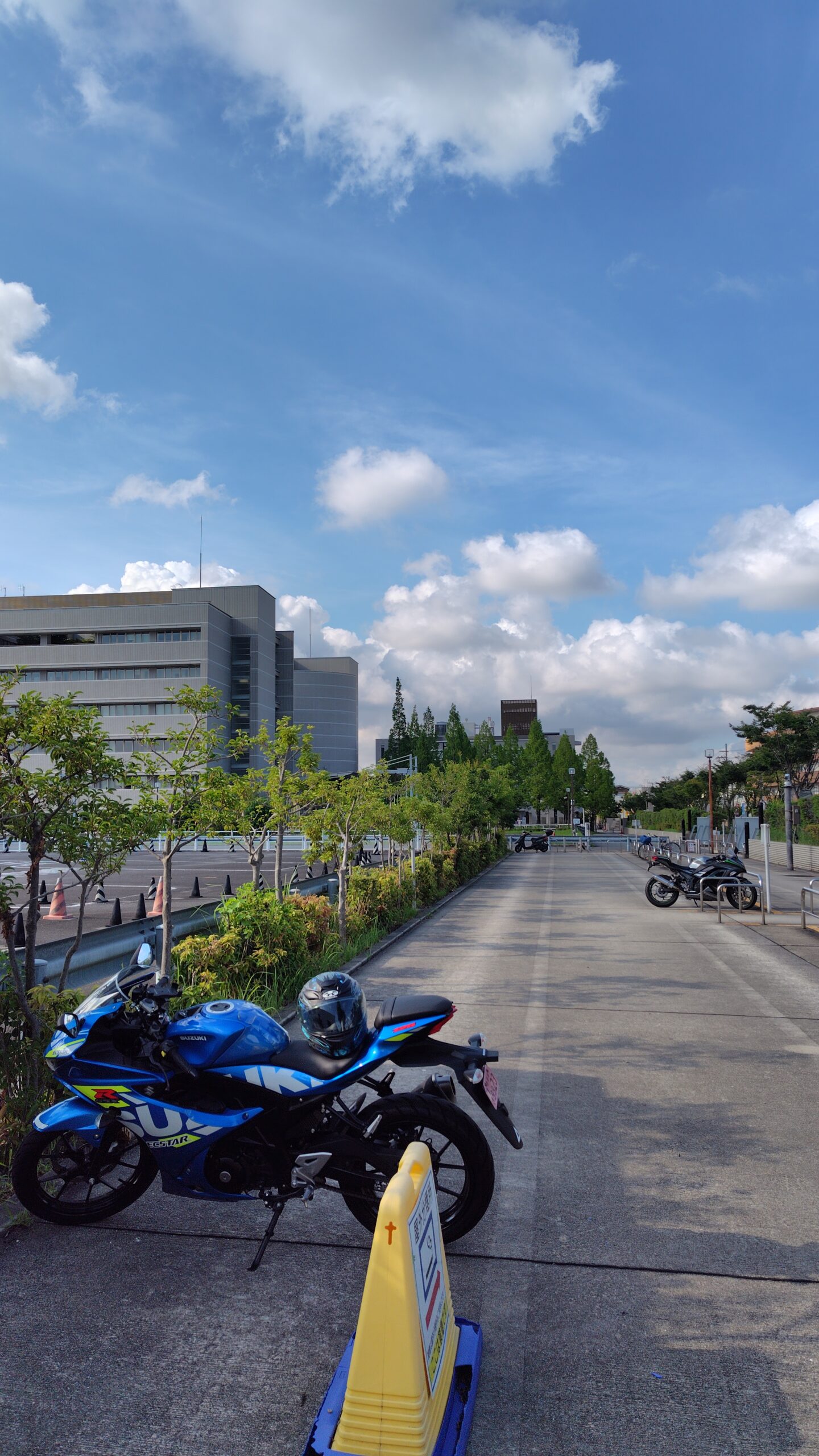 門真運転免許試験場の駐輪場は無料？バイク・大型二輪の注意点【2026】