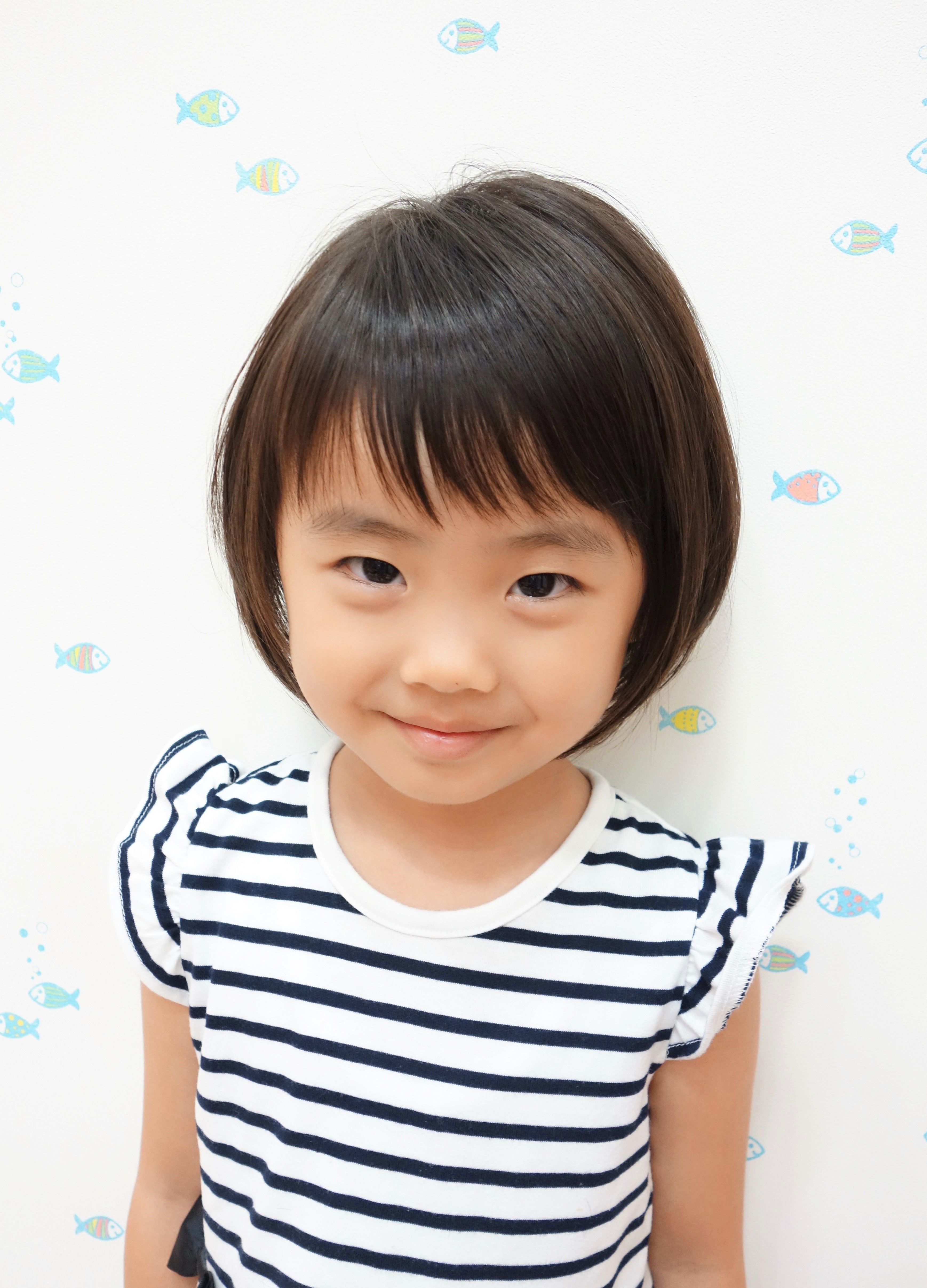 【2026年最新トレンド】なぜ今「短めヘア」を選ぶ女の子が急増中？失敗しない小学生のショートカット解説
