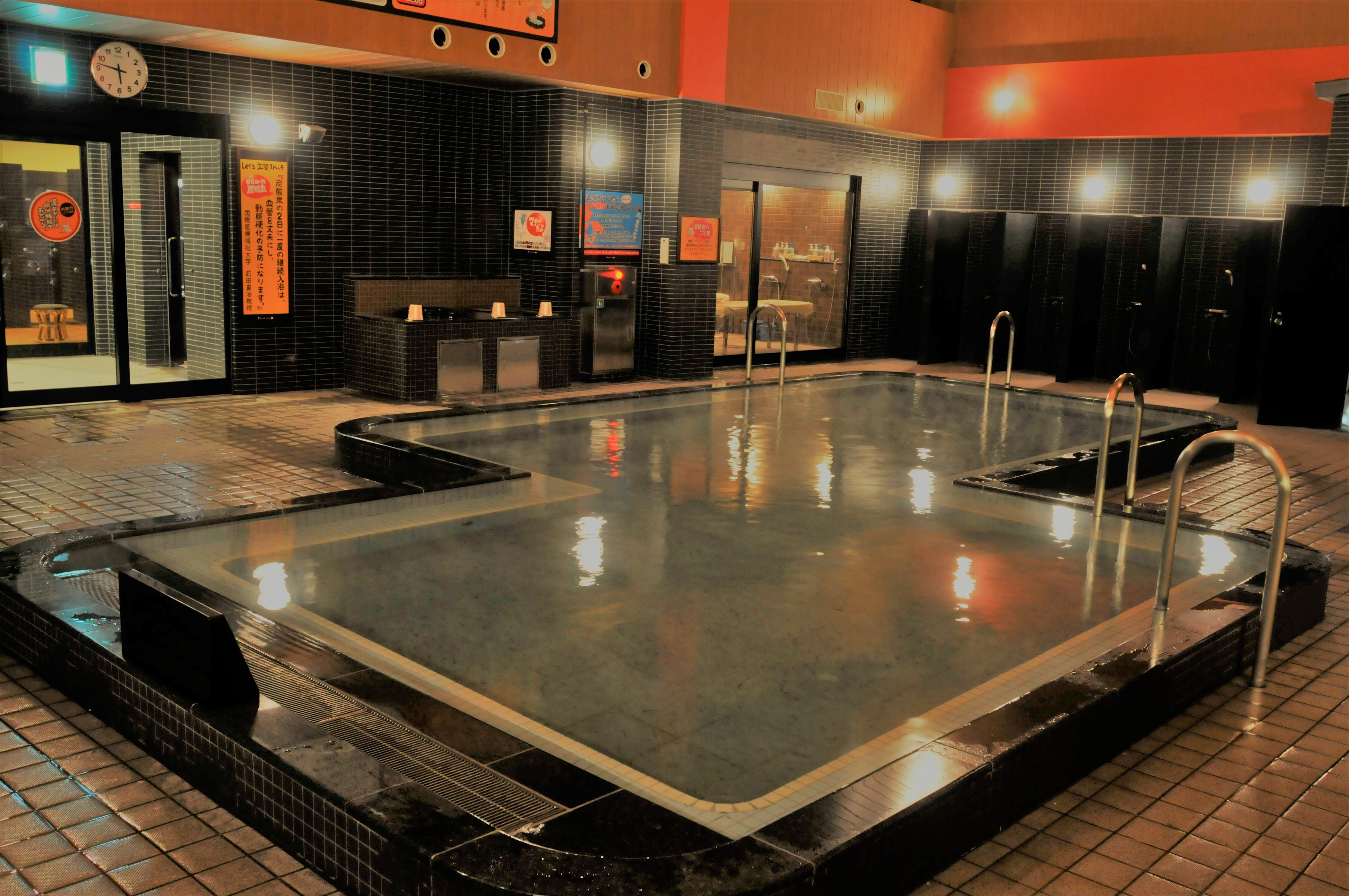 竜泉寺の湯鶴ヶ峰を完全攻略！混雑回避とサウナ岩盤浴の全貌