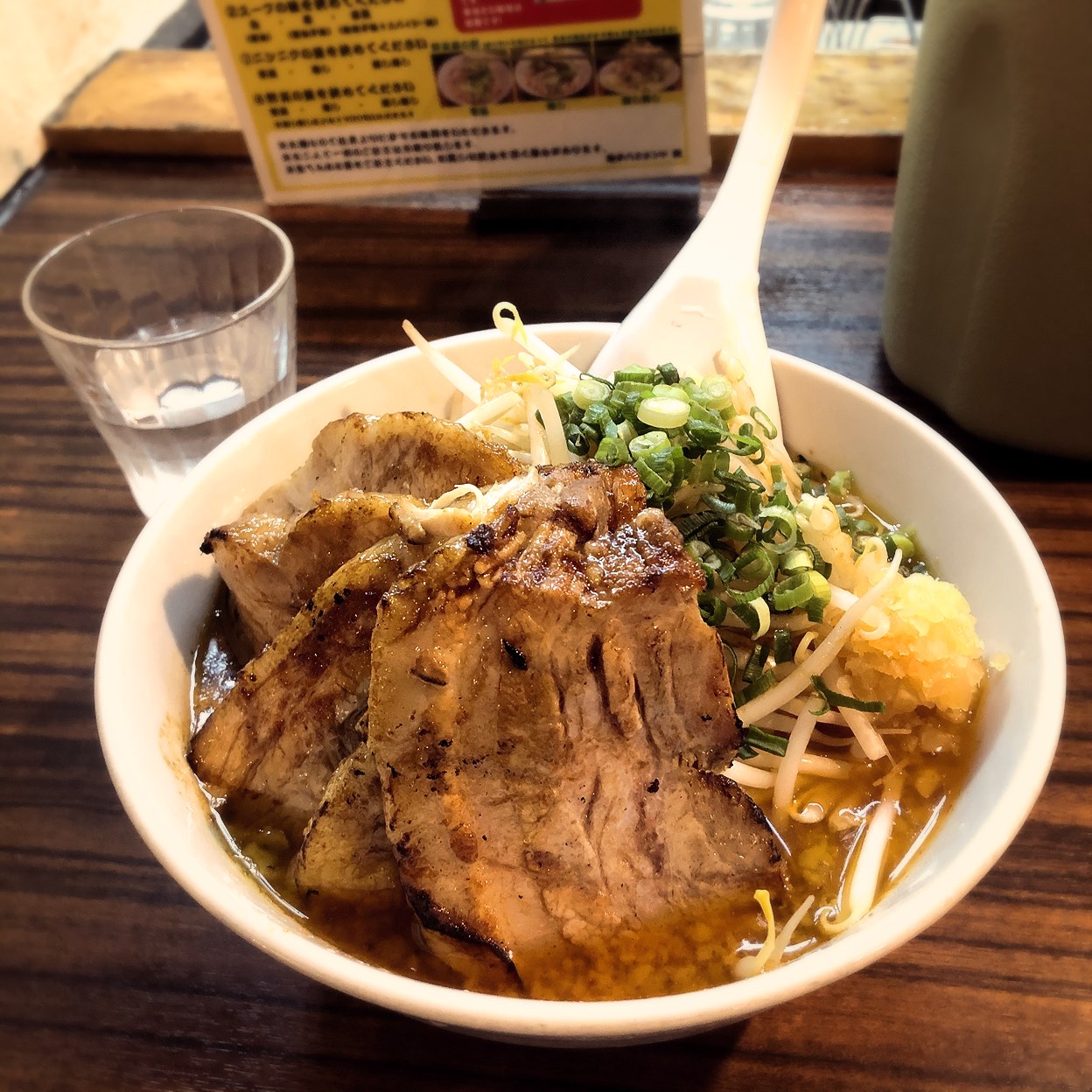 麺歩バガボンドの魅力解剖！鹿児島屈指のつけ麺と行列攻略法
