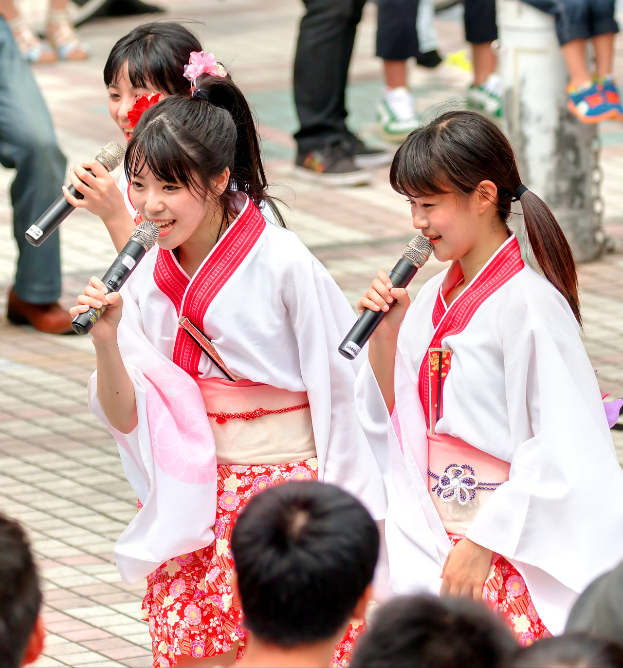 橋本環奈「奇跡の一枚」撮影者の現在と真相｜運命を変えた名機の秘密