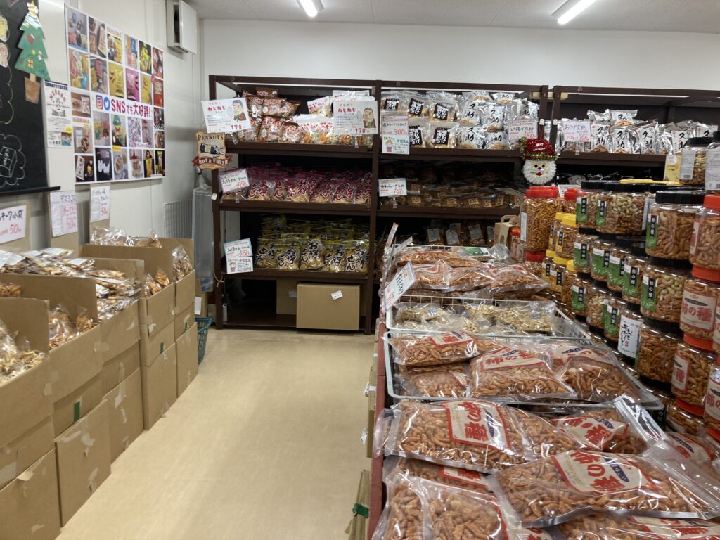 あられちゃん家が激安な理由とは？店舗情報と爆売れ商品を徹底解説