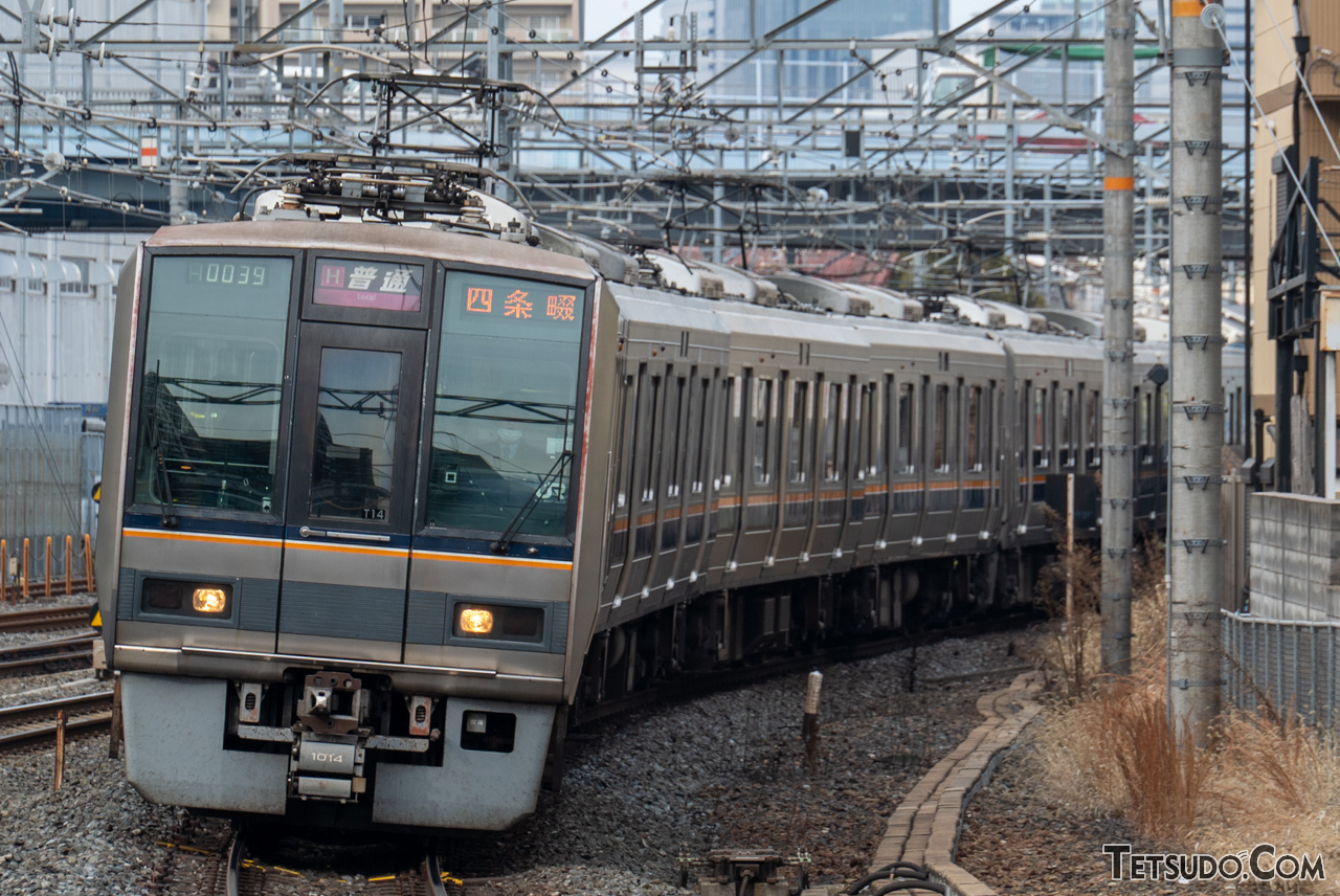 学研都市線の遅延理由と混雑ピークは？快速停車駅や住みやすさを徹底検証