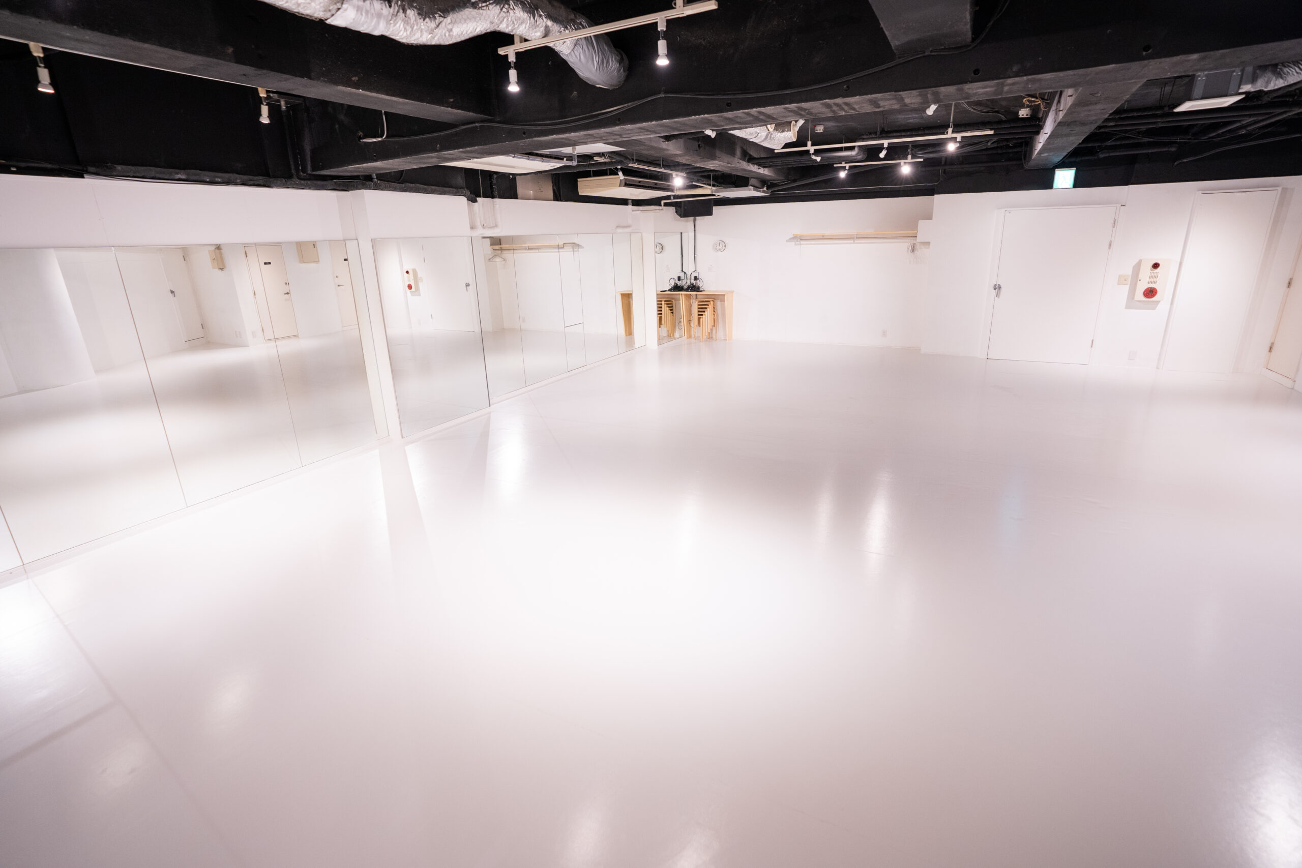 スタジオワークル新宿御苑の実力検証！料金・予約・評判を徹底解剖