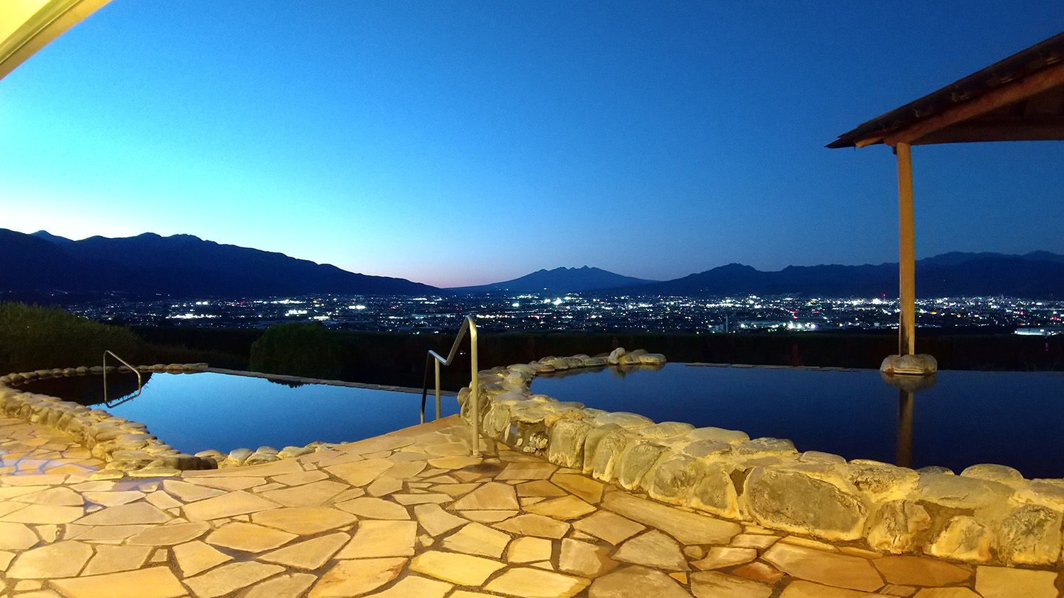 【2026最新】みたまの湯が夜景日本一の真相！混雑とクーポン攻略法