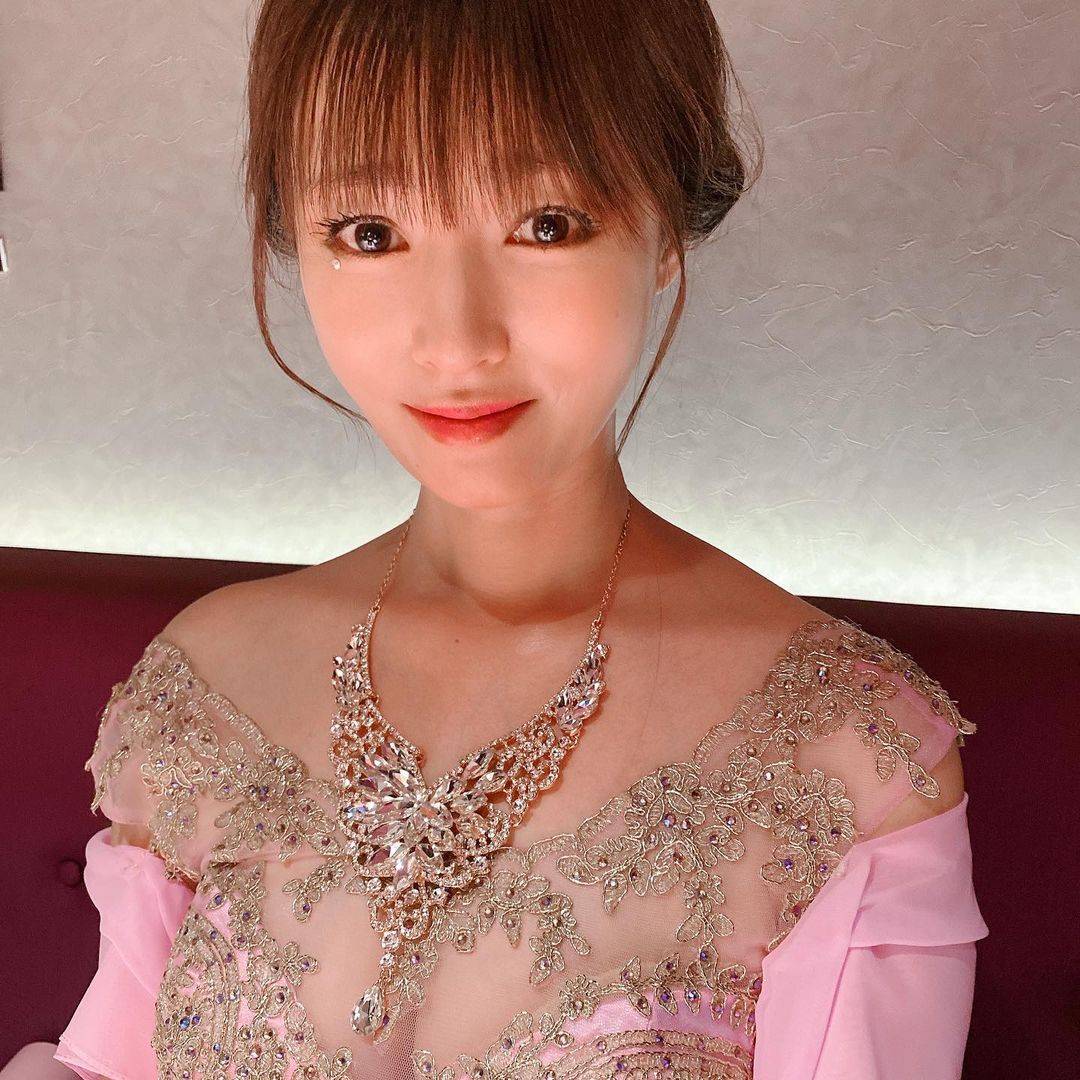深田恭子、待望の活動復帰へ！新作配信ドラマ撮影現場と現在の姿