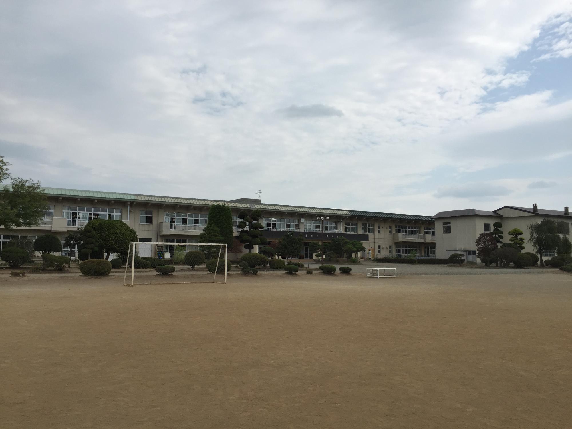 飯豊小学校の評判と学区の真実｜2026年最新の教育環境と統合実態