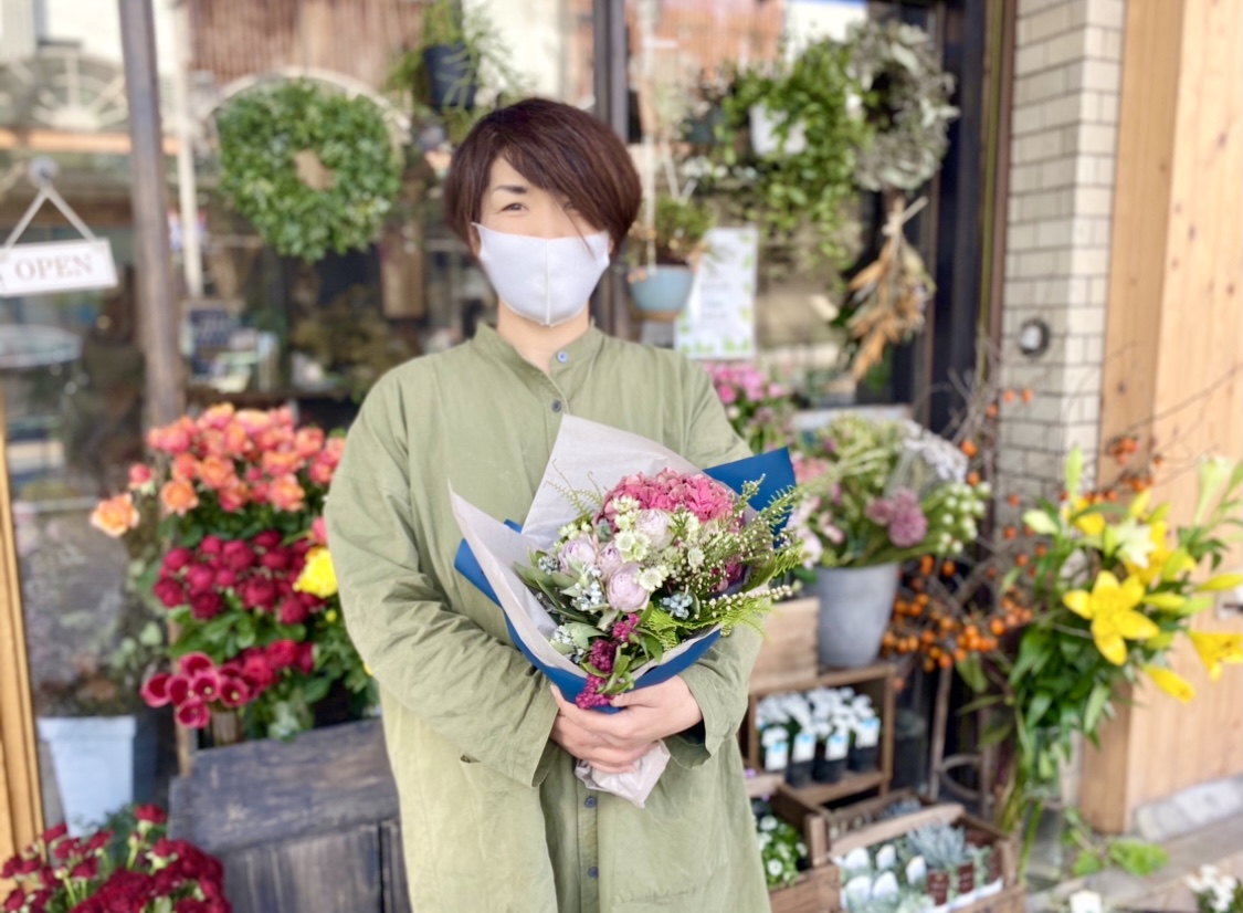 歯茎から血が出るのはなぜ？放置が危険な理由と痛くない病気の正体