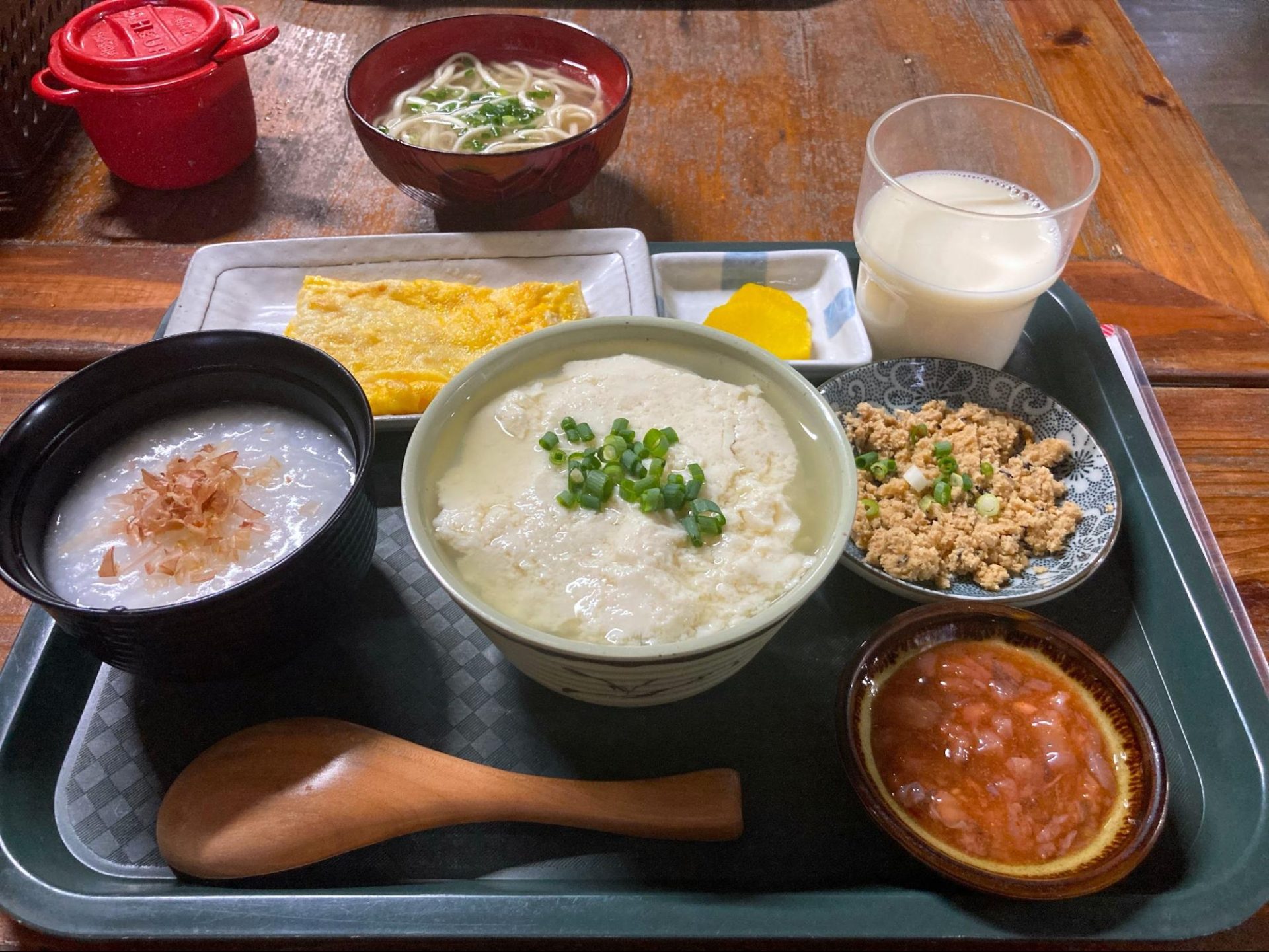 石垣島「とうふの比嘉」早朝行列の真相！名物ゆし豆腐と混雑攻略の全貌