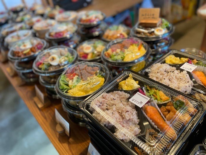 【2026年最新】「弁当 屋 近く」の検索が激変させた街の食卓——ハイテクと職人技が交差するテイクアウト最前線