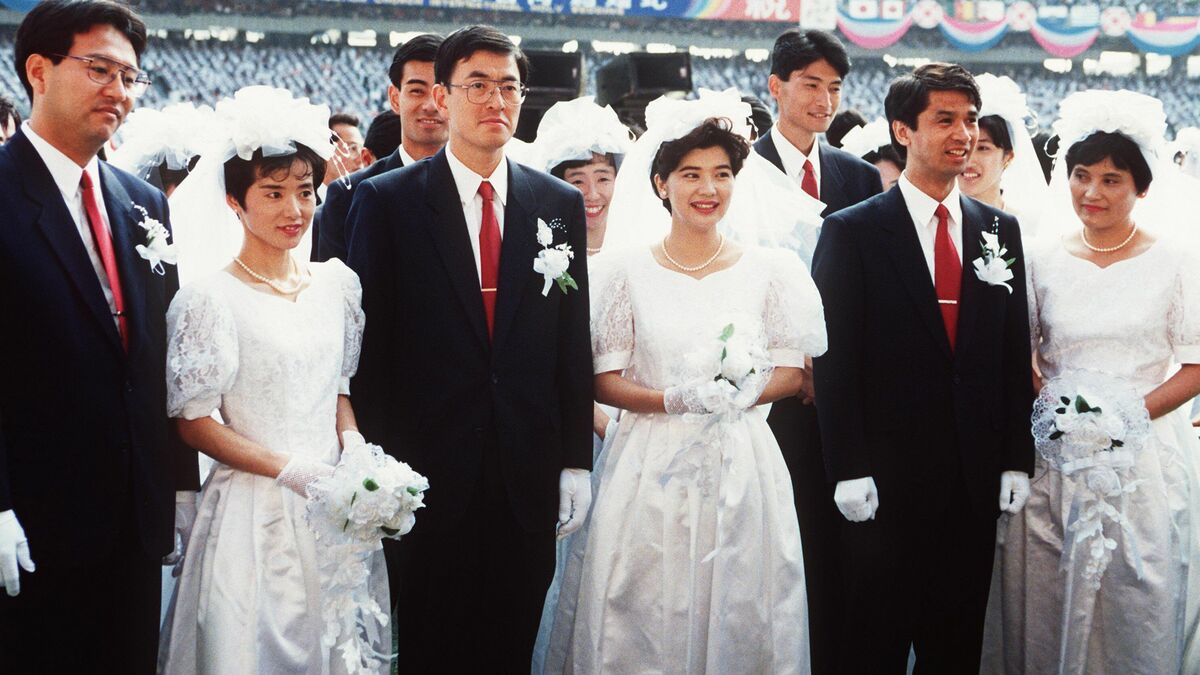統一教会と芸能人の結婚噂を追究！合同結婚式の過去と現在の真相