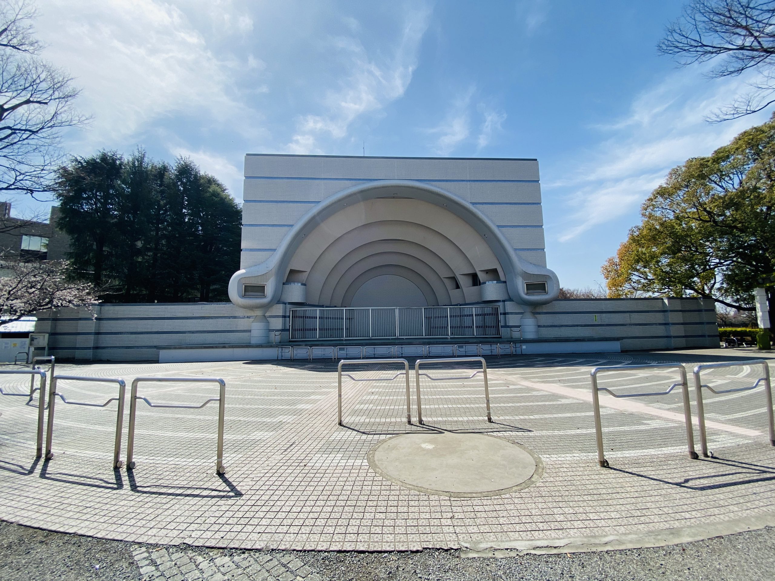代々木公園野外ステージ完全解剖｜キャパ・見え方・2026最新情報