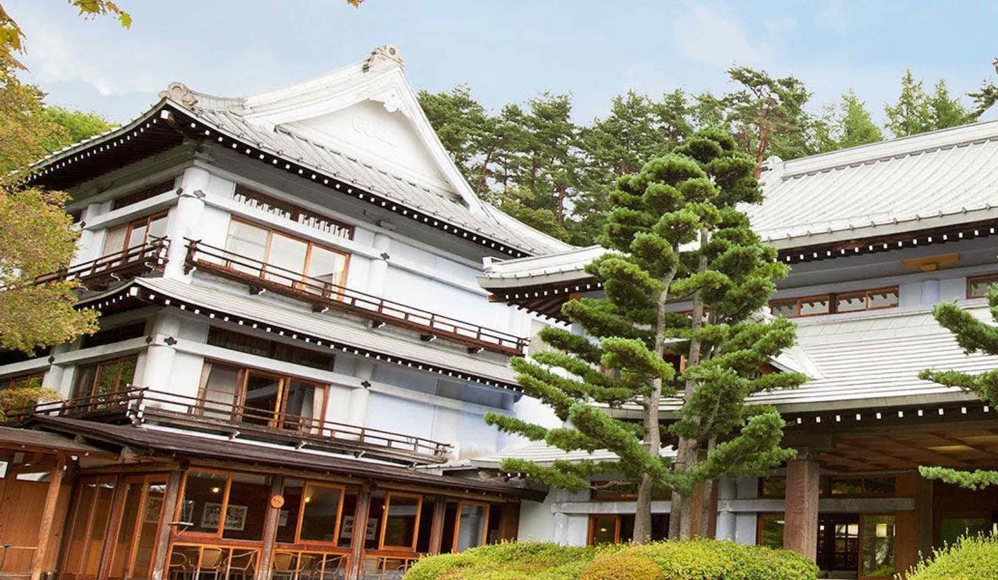 草津温泉の高級旅館決定版！客室露天と部屋食で選ぶ至高の宿2026