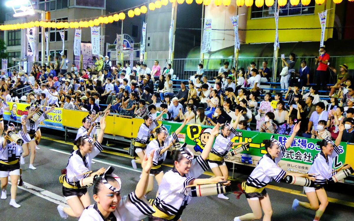 徳島阿波おどり紺屋町演舞場2026攻略！座席表や他会場との違いを解剖