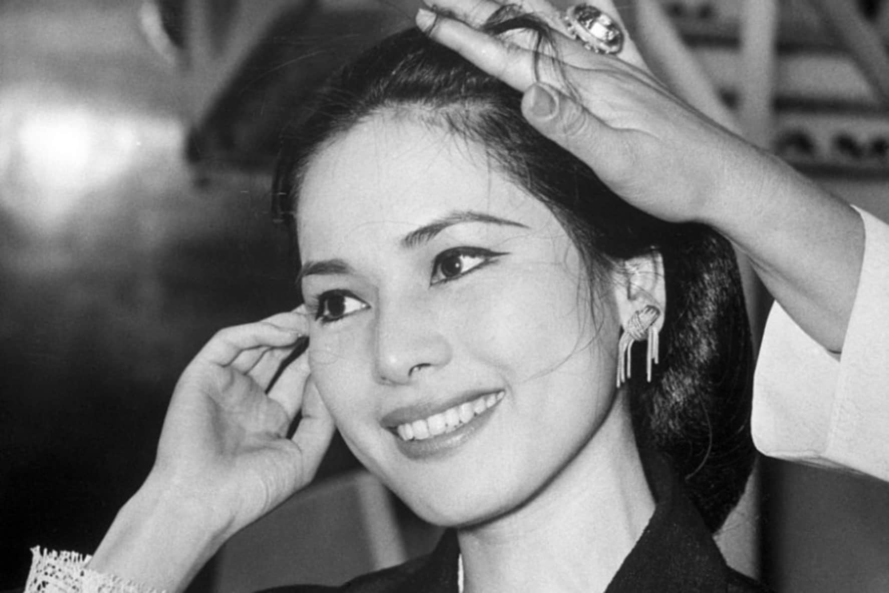 デヴィ夫人若い頃の真実｜東洋の真珠と呼ばれた美貌と激動半生