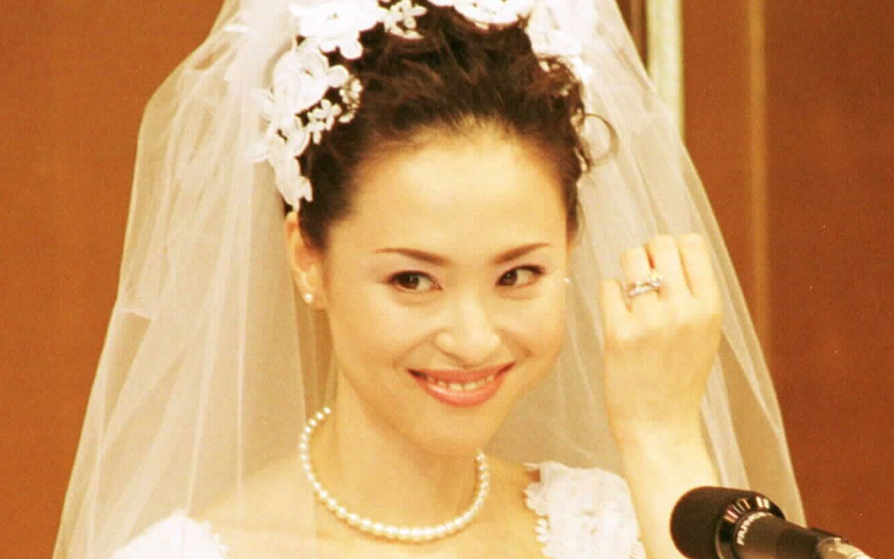 郷ひろみの妻・徳武利奈の現在｜24歳差婚の真相と双子の成長録