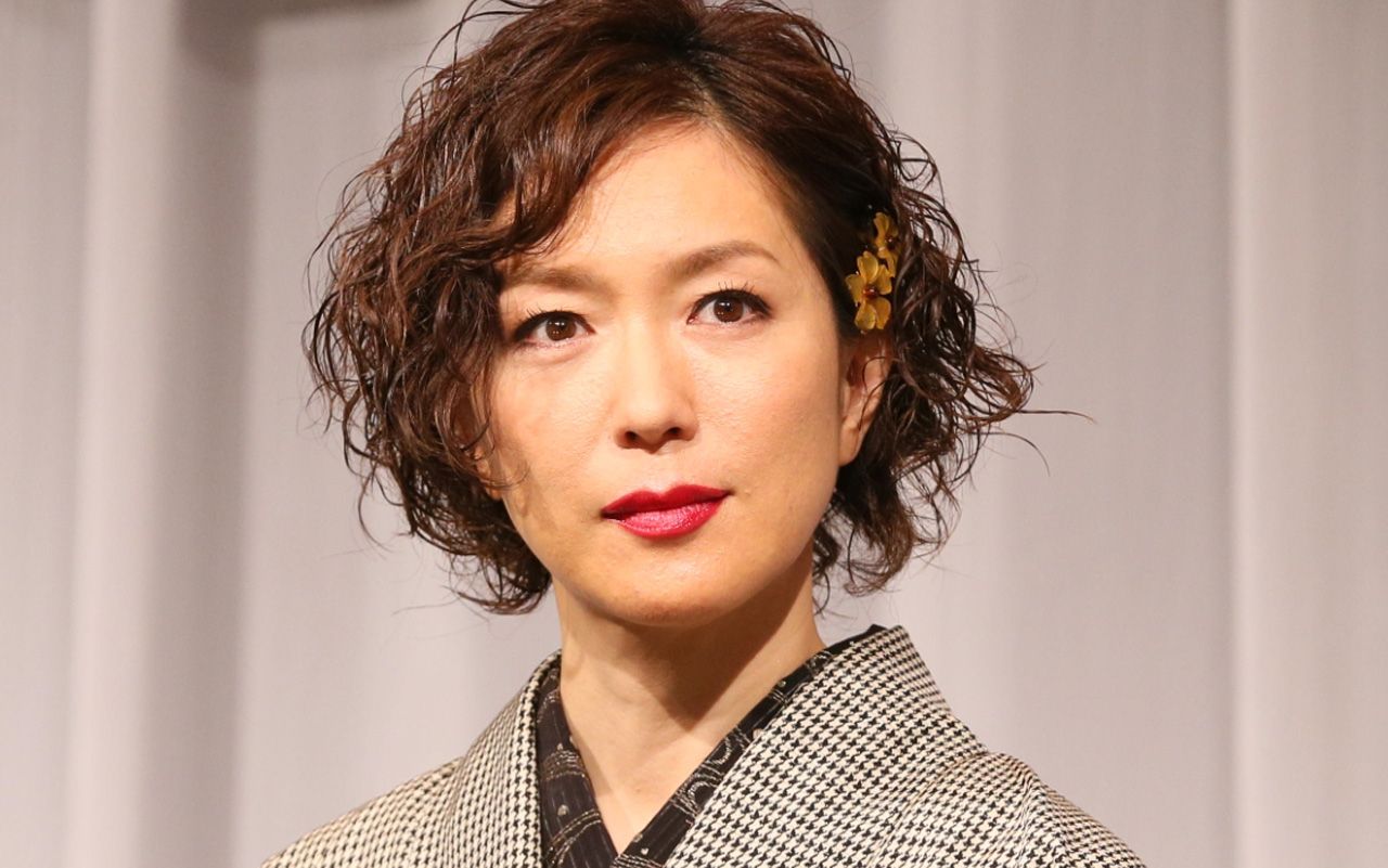 女優・若村麻由美の現在に驚愕！奇跡の美貌と夫との死別・噂の真相とは？