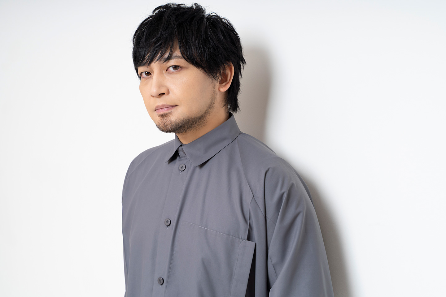 中村悠一の結婚の真相と歴代彼女の噂｜五条悟から最新活動まで徹底解剖