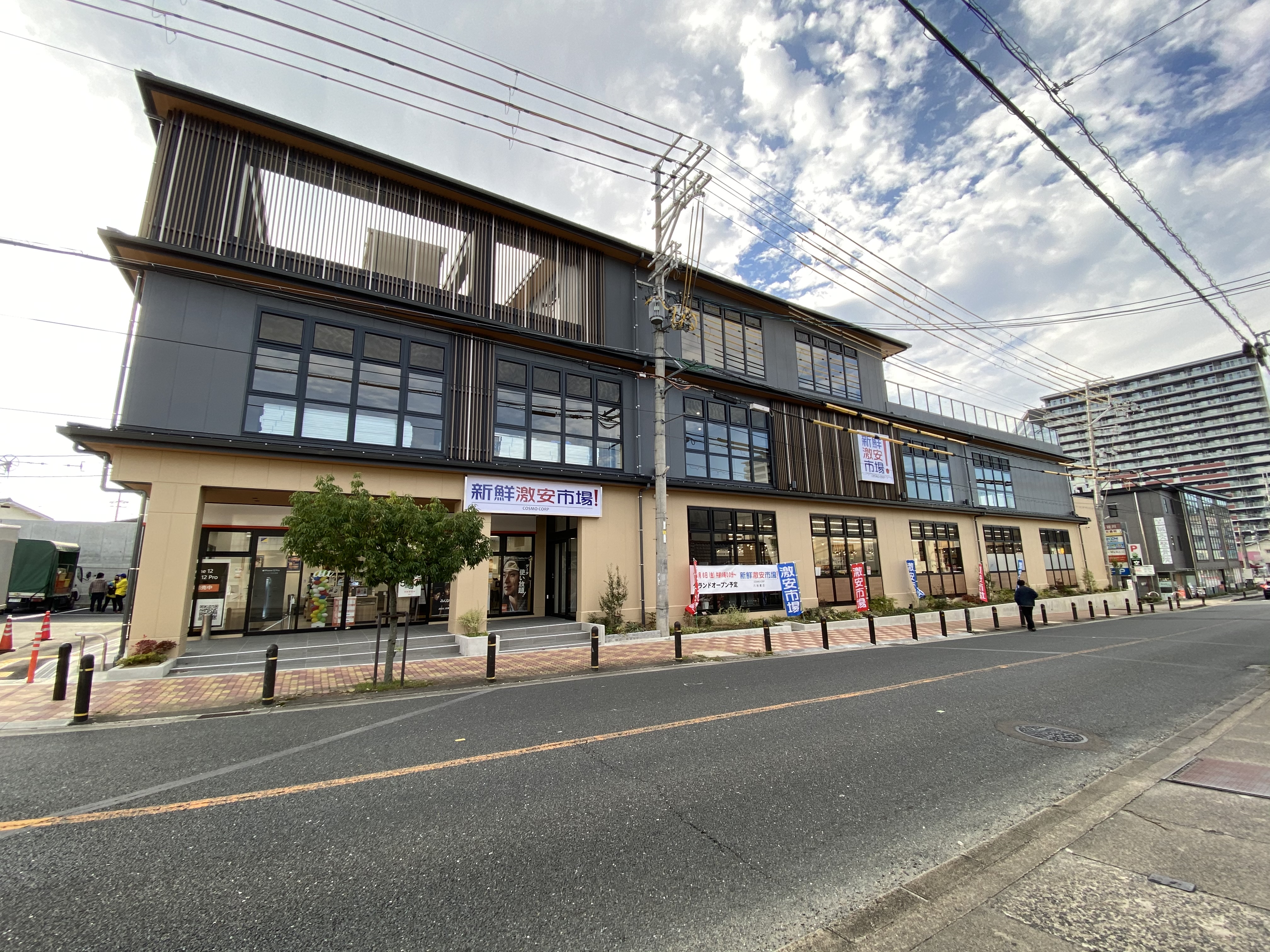 新鮮激安市場四条麩屋町店が京都中心街で愛される理由と攻略法