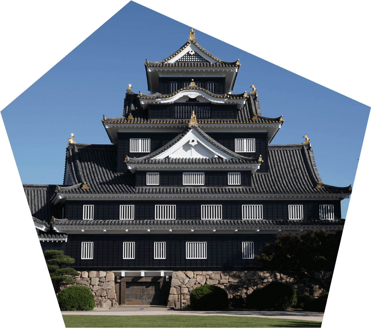 漆黒の岡山城天守閣が激変！令和の大改修と烏城の謎を徹底検証