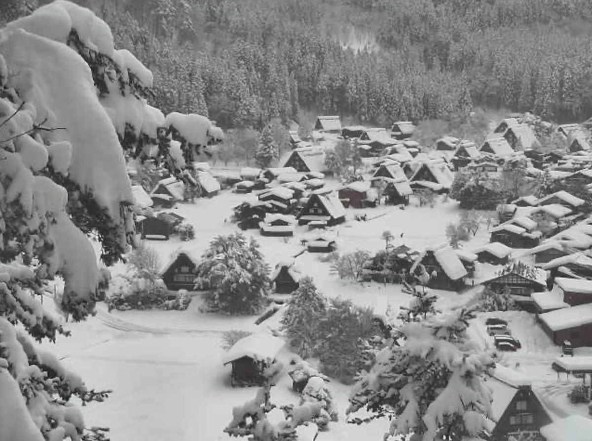 【2026最新】白川郷ライブカメラで現在を見る！積雪と混雑のリアル