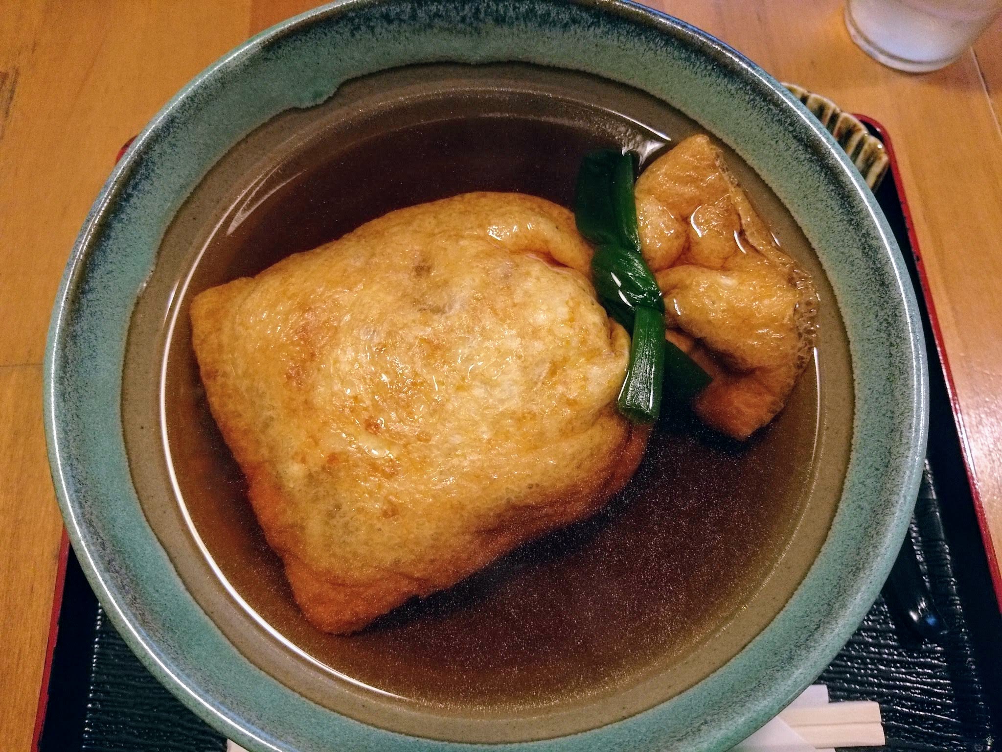 奈良「麺闘庵」巾着うどんの魅力と大行列の攻略法を徹底解剖