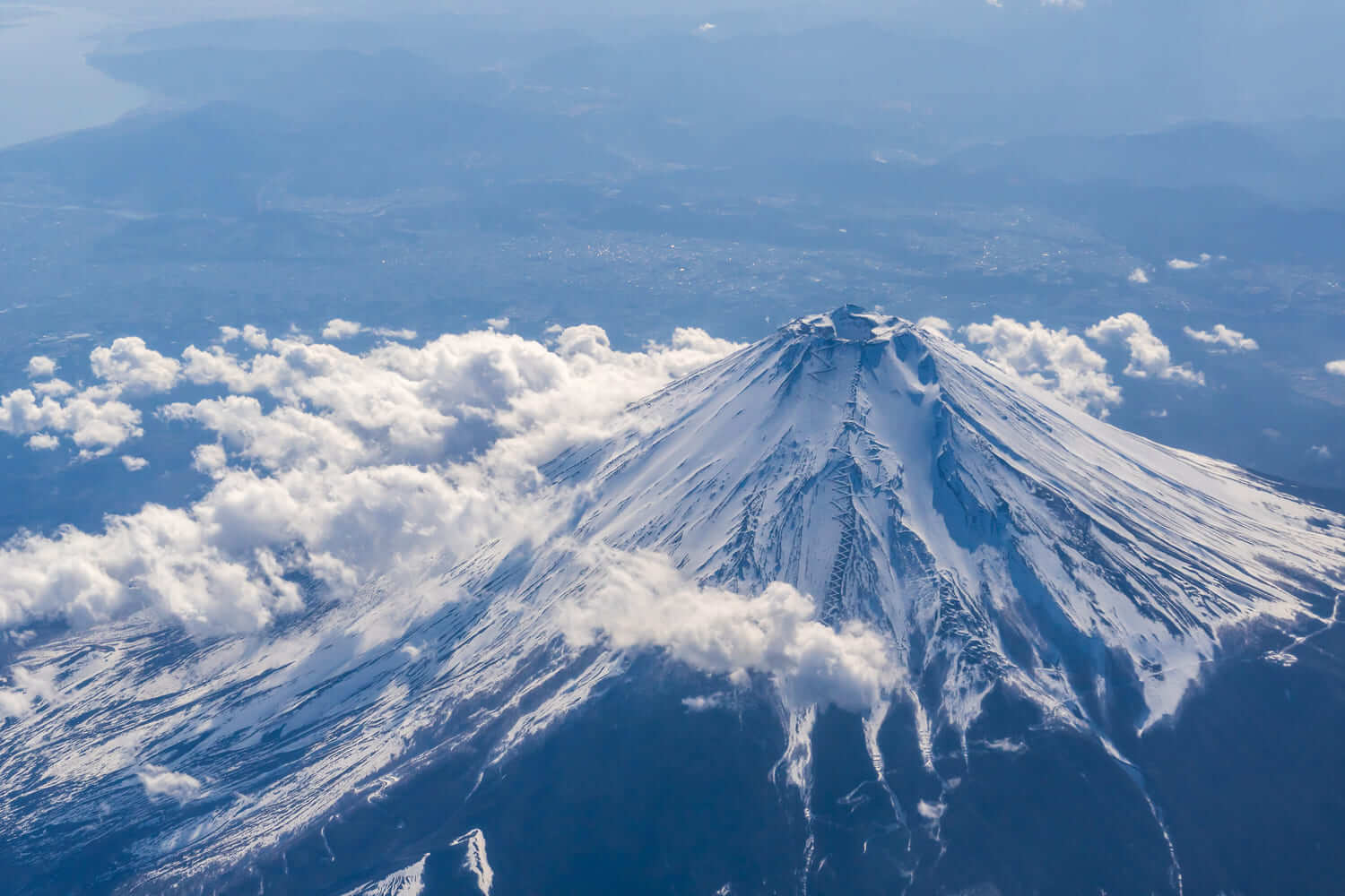富士山噴火はいつ起きる？南海トラフ連動と首都圏降灰のリアル【2026最新】
