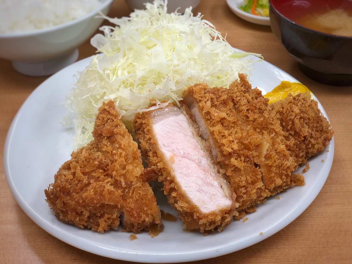 とんかついちかつの人気沸騰！圧倒的コスパと混雑回避の極意を徹底解剖