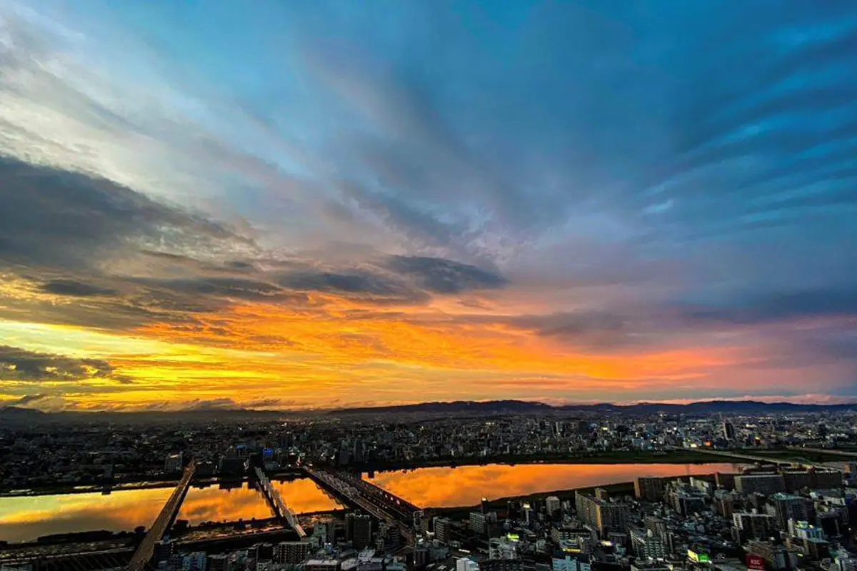 今すぐ行ける近くの夕日スポット決定版！絶景穴場とマジックアワー攻略