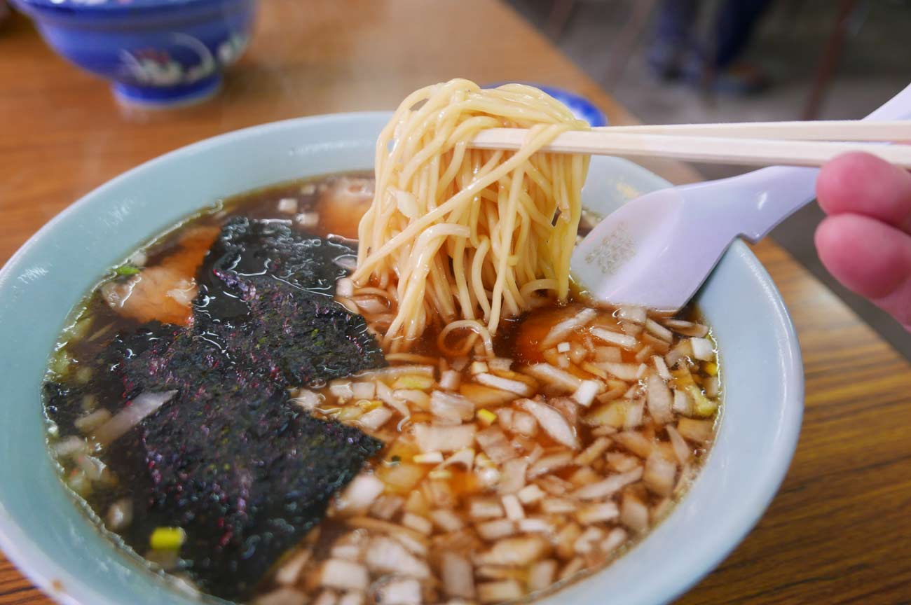 富津の昭和レトロ食堂「ニコニコドライブイン」が愛され続ける理由
