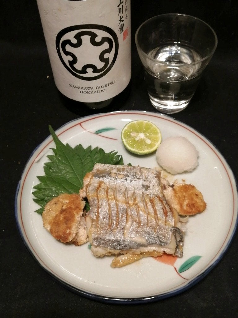 捨てるのは損？太刀魚の卵は塩焼きで激変！生臭さを消す下処理を徹底解説