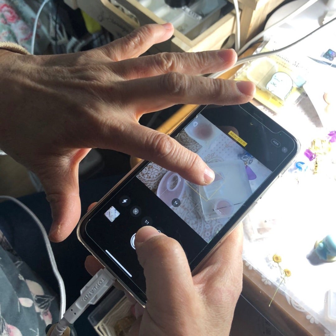 スマホで無修正動画を見る危険性！違法性と詐欺の手口を徹底解説