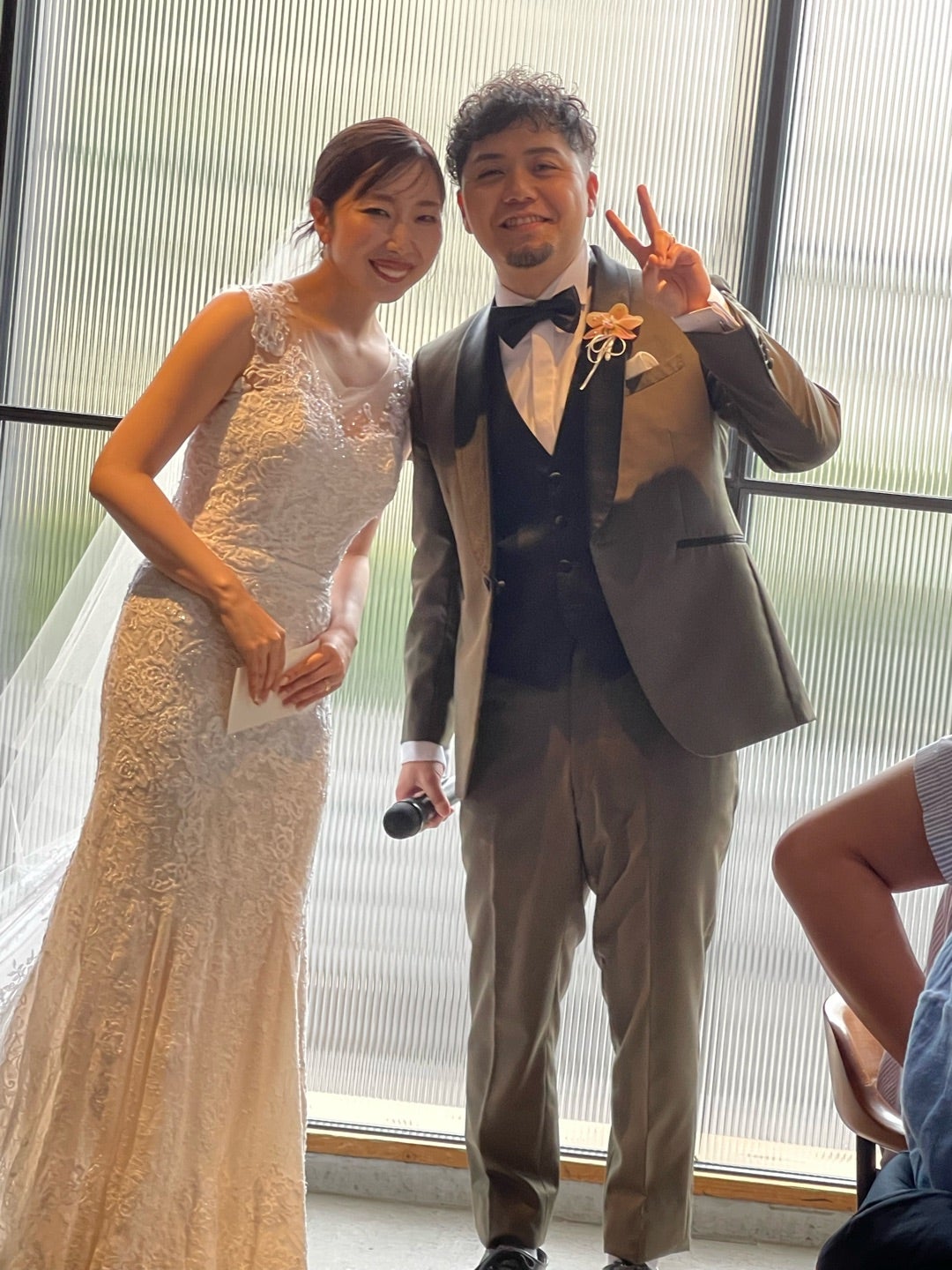 サンド富澤たけしの妻は元美容師！馴れ初めや恐妻の素顔と家族の現在