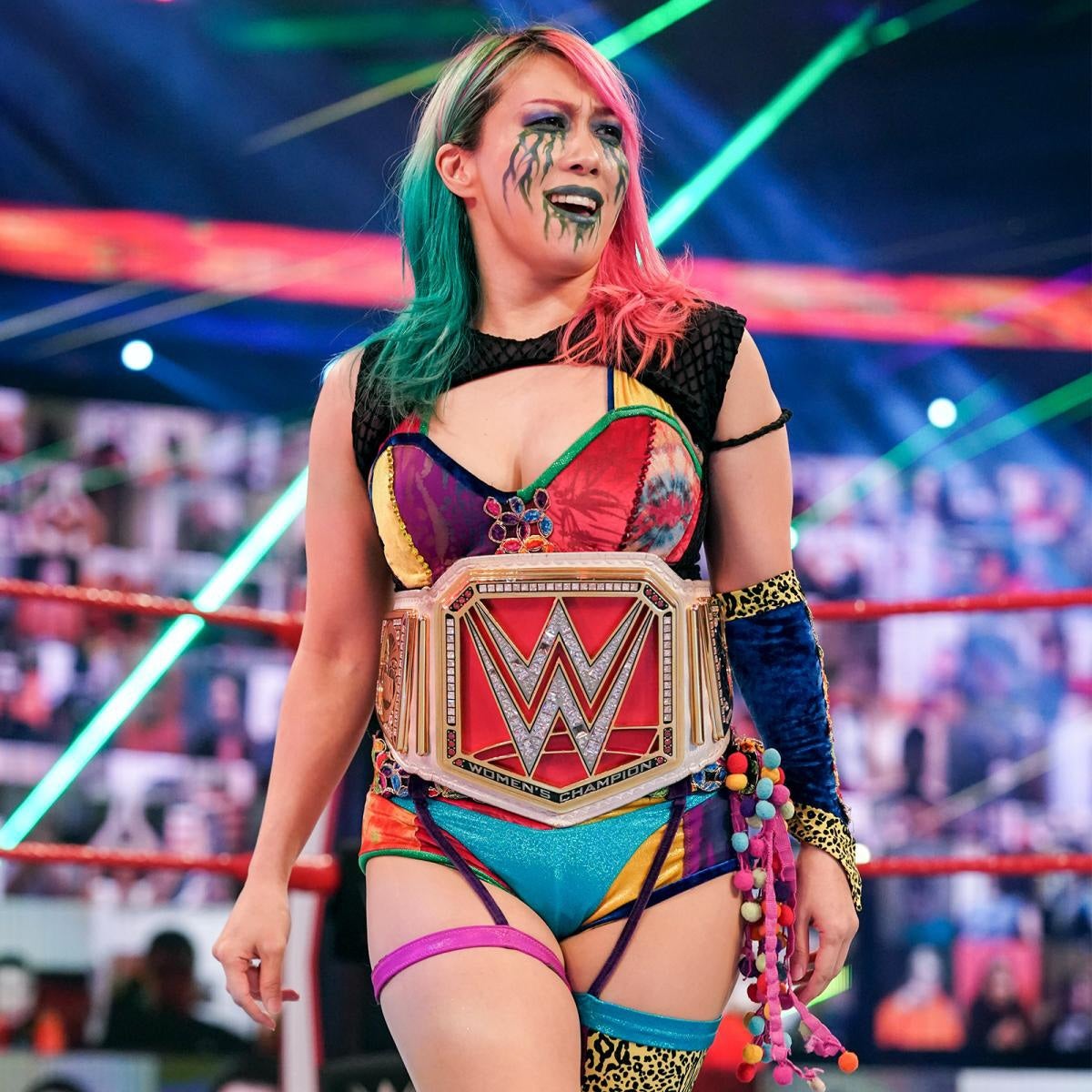 Wweの女王Asukaの現在！驚愕の年収と結婚の真相【2026年最新】